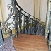 Кованая лестница с деревянными ступенями Код: КЛ-01/87