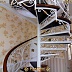 Кованая лестница белого цвета Код: КЛ-04/89